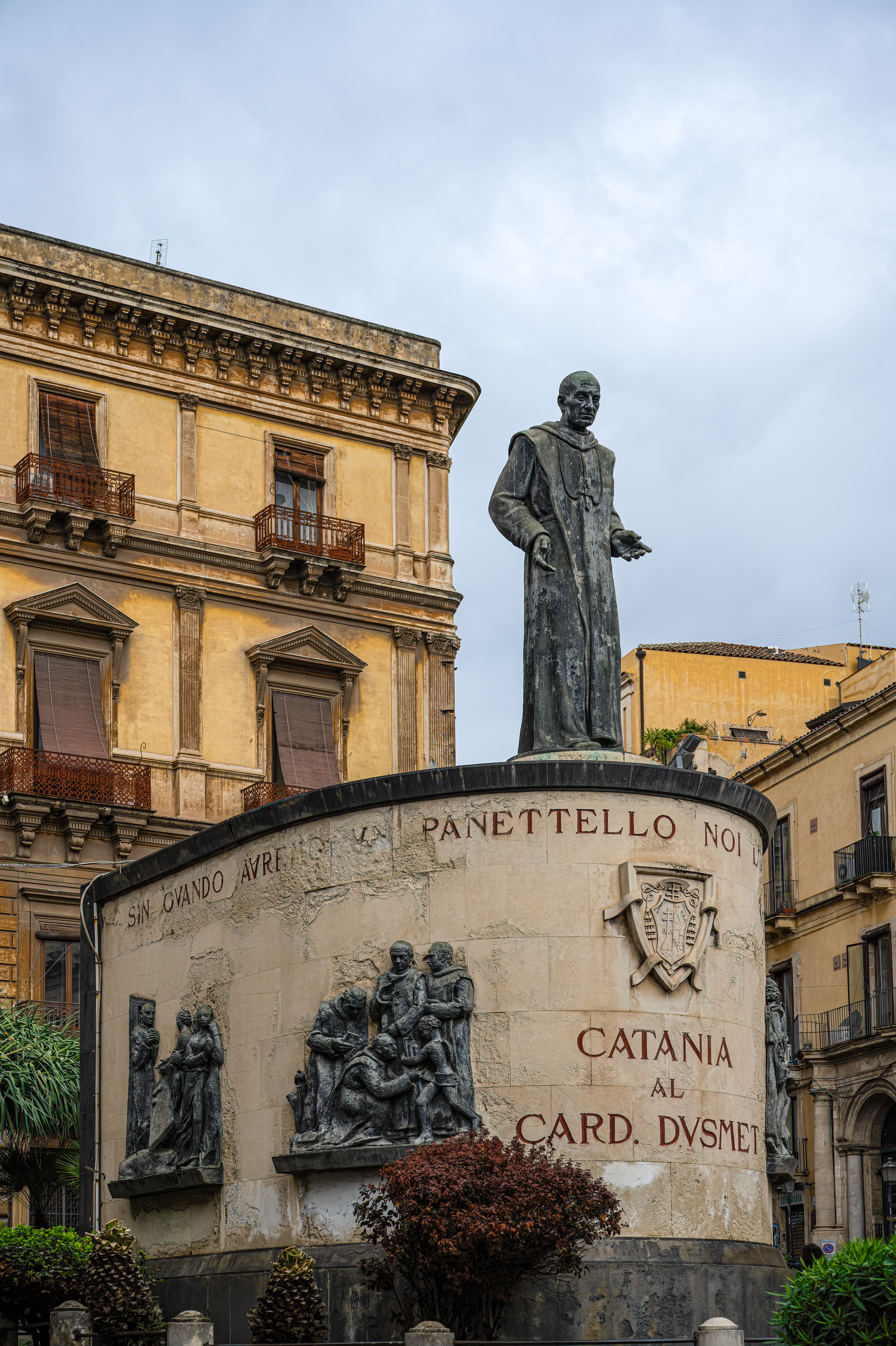 Catania, Piazza di San Francesco d'Assisi
