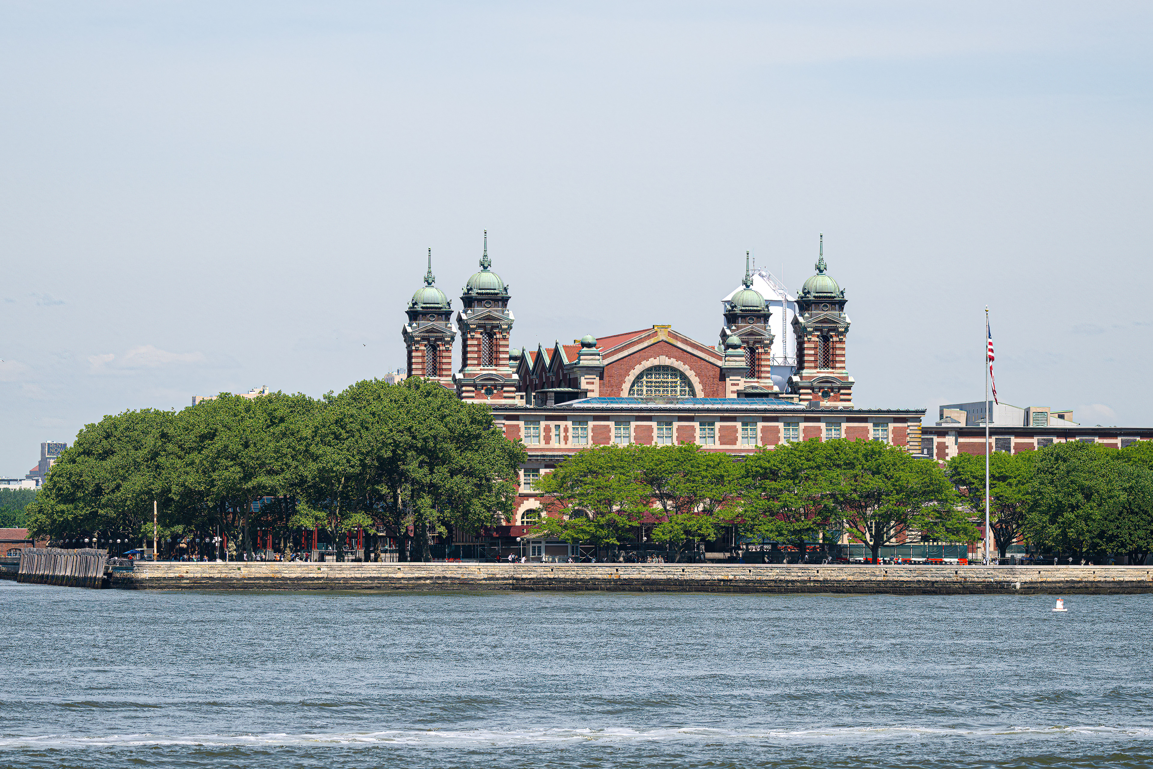 Ellis Island, shromaždiště imigrantů