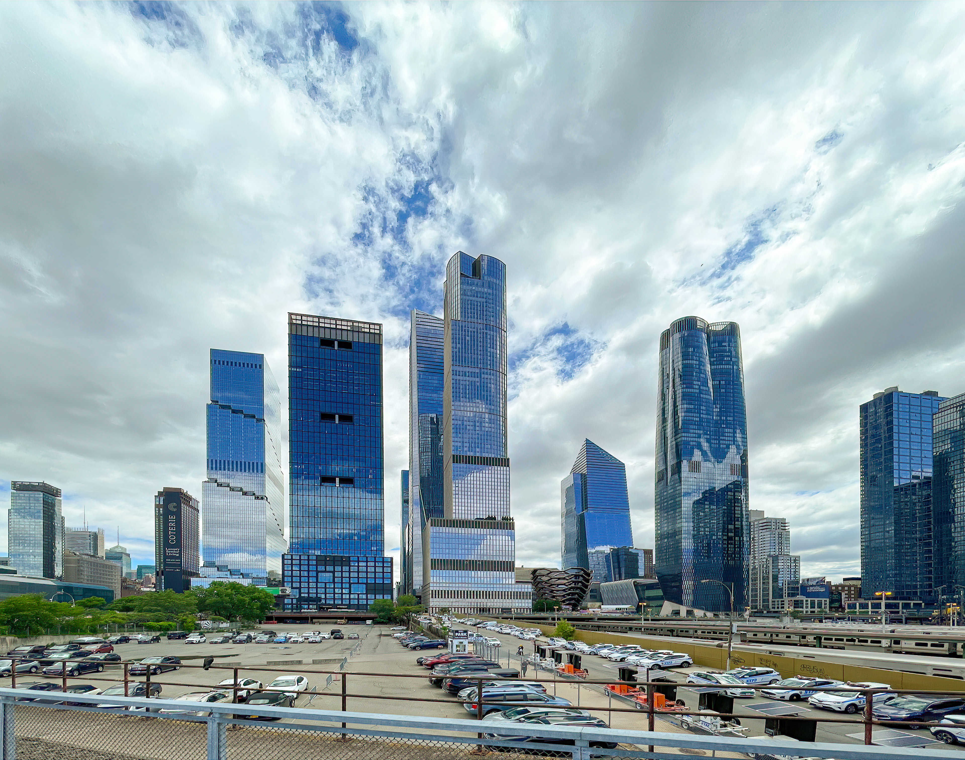 Mrakodrapy Hudson Yards z High Line