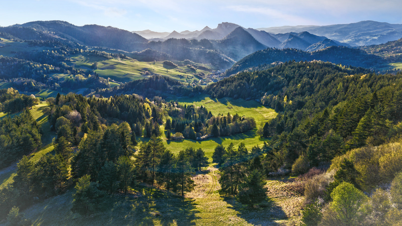 Šlachovky, Pieniny, 04/2026