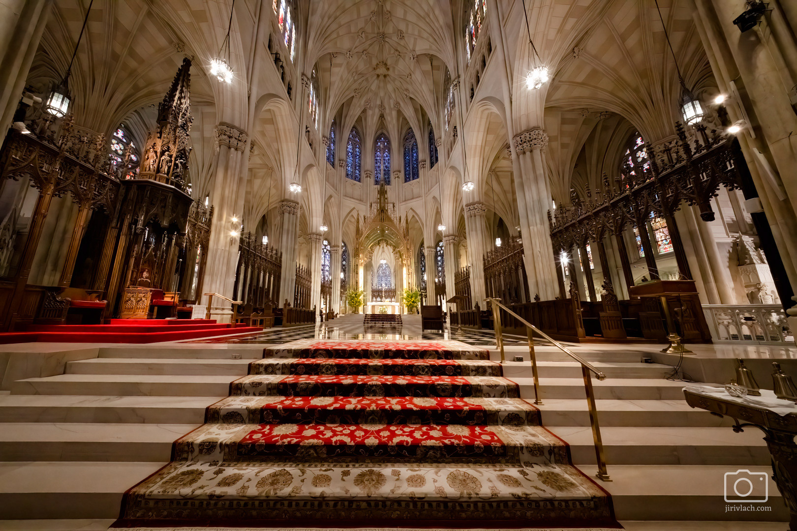 Interiér katedrály Svatého Patrika, 05/2025