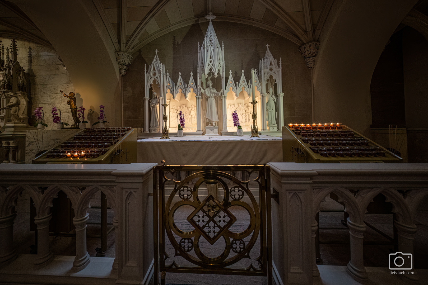 Interiér katedrály Svatého Patrika, 05/2025