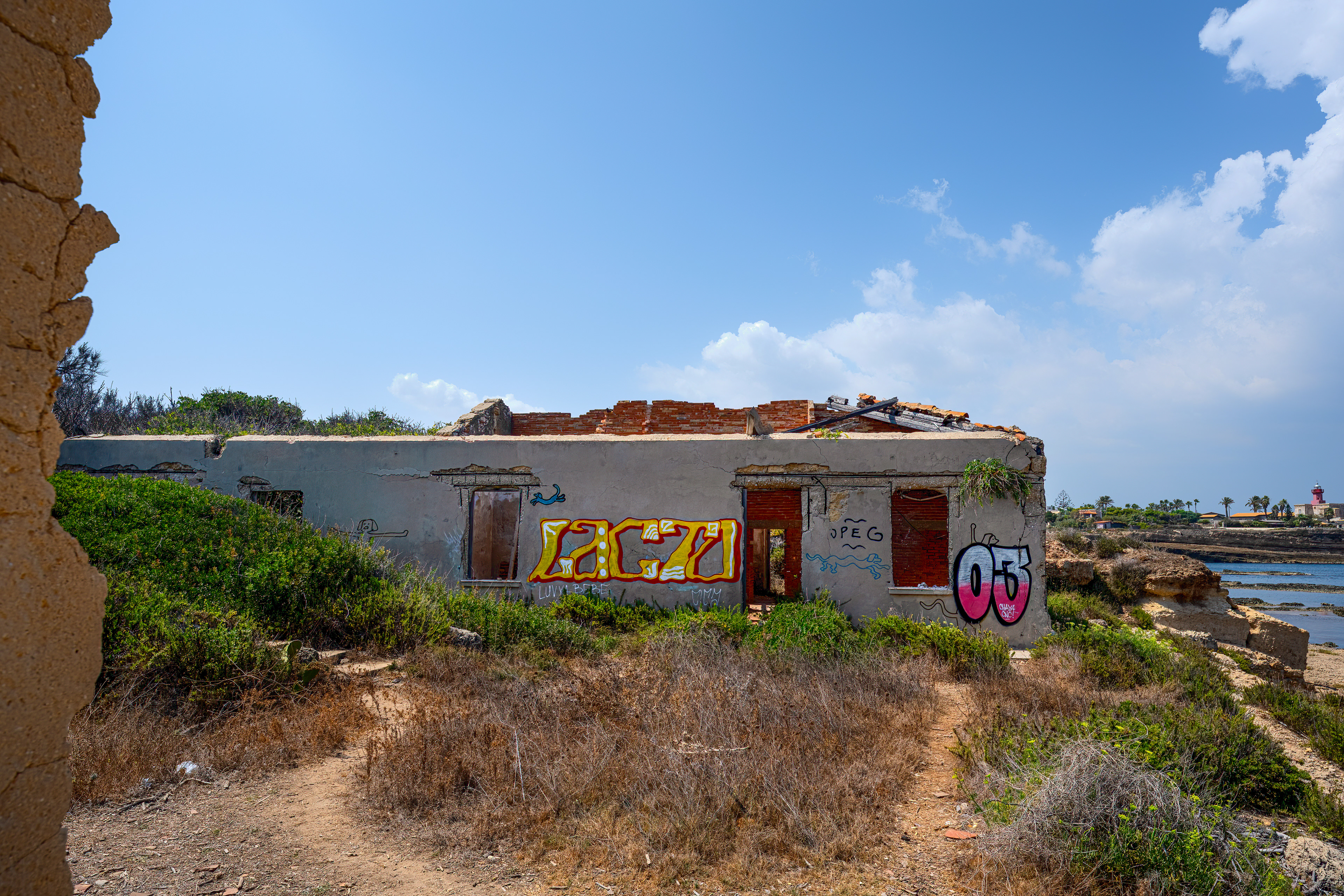 Plemmirio, opuštěné domy