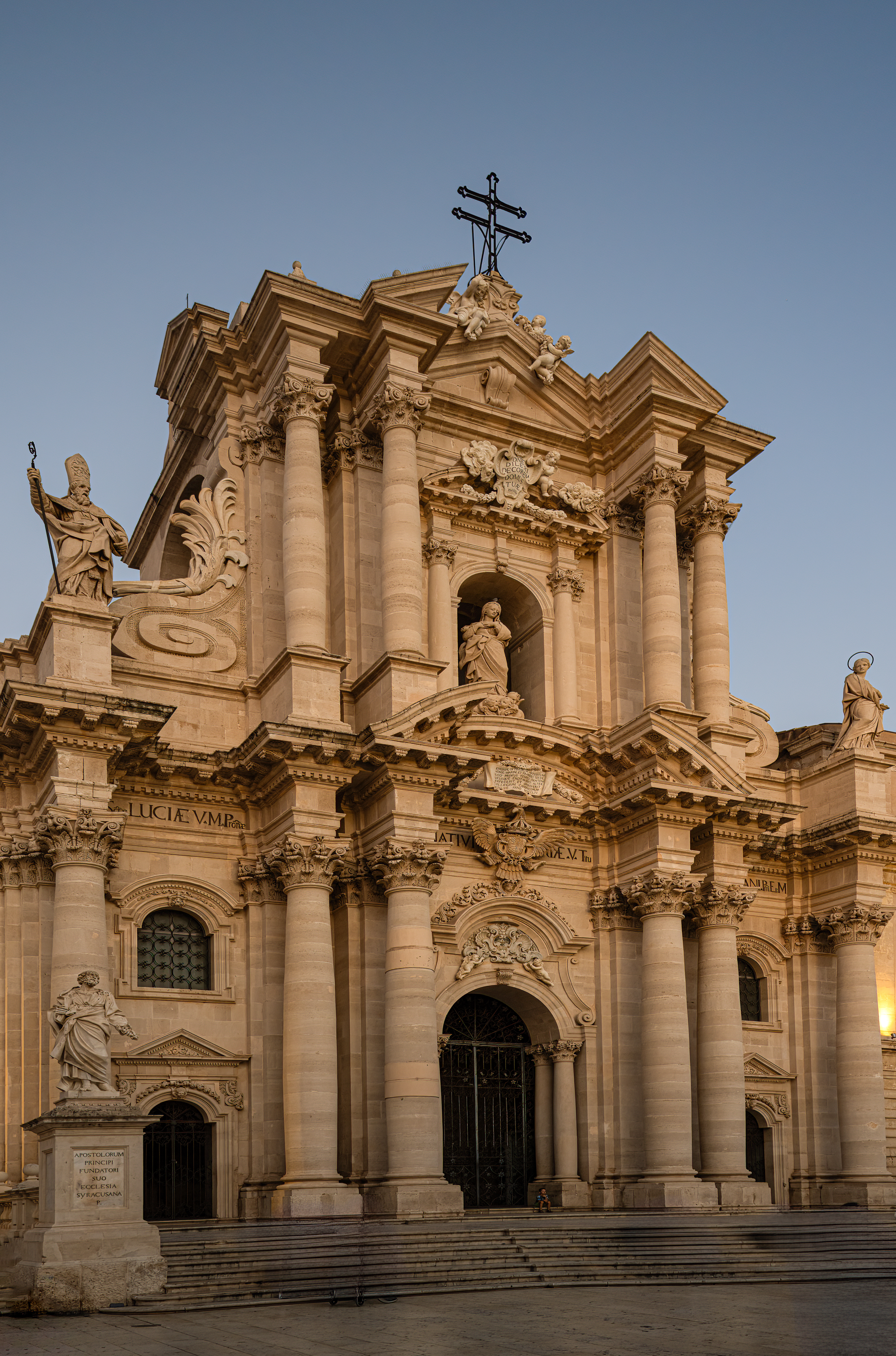 Syracusy, Katedrála Narození Panny Marie na náměstí Piazza Duomo