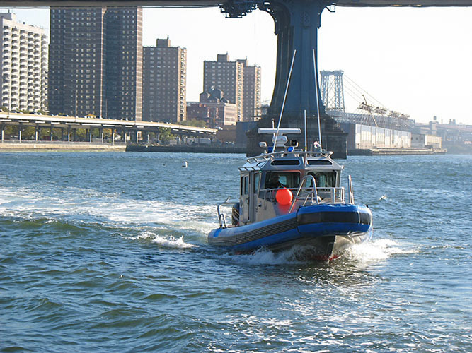 NYPD SafeBoat Launch 32 on scene at a Bklyn Bridge jumper