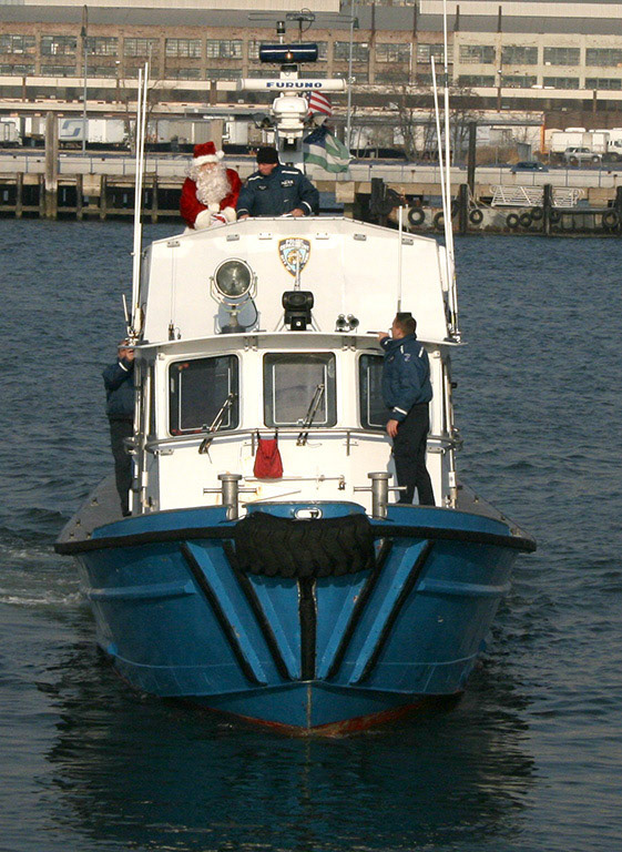 Santa arrives at Charlie Base