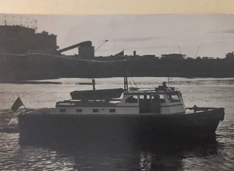 Launch docking at College Pt. Queens