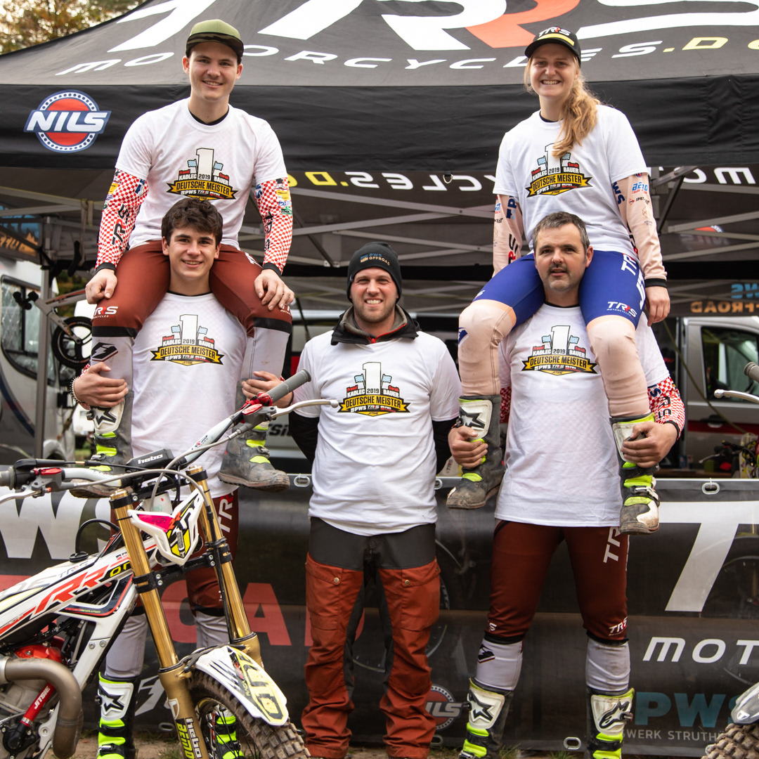 Meisterfeier in Kerzenheim mit Team-Sponsor Daniel Jud