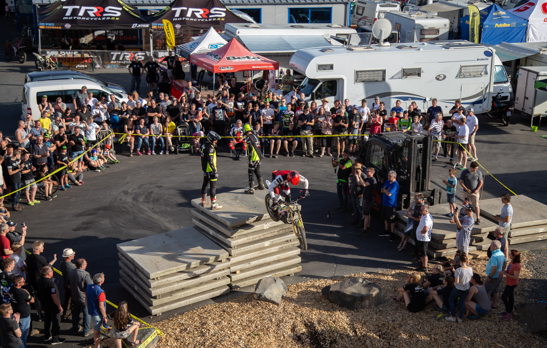 Jan Peters - Platten-Contest in Neunkirchen