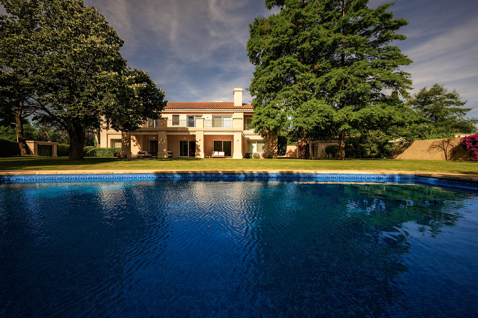 Almirante Harwood ＆ Havre