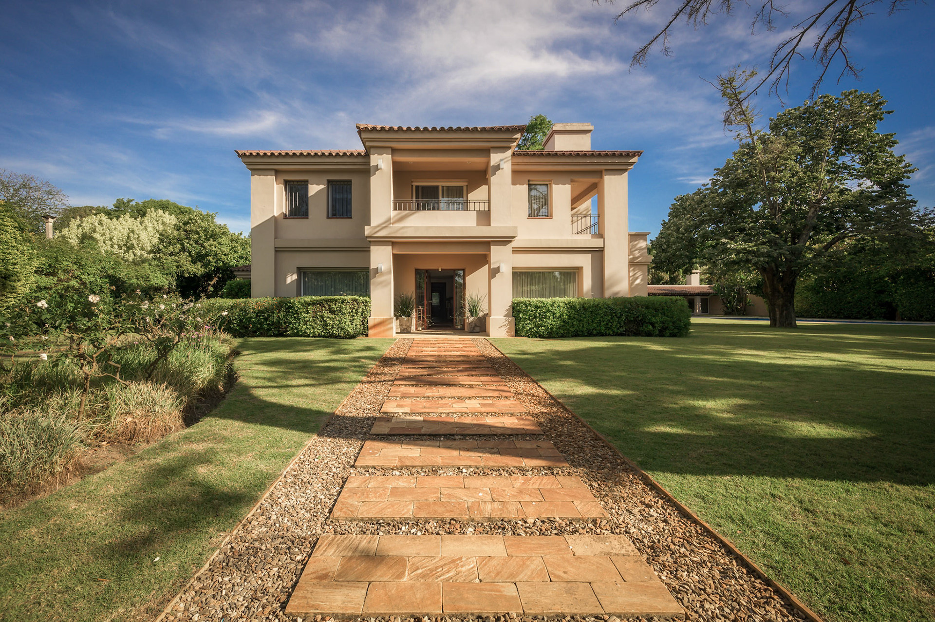 Almirante Harwood ＆ Havre