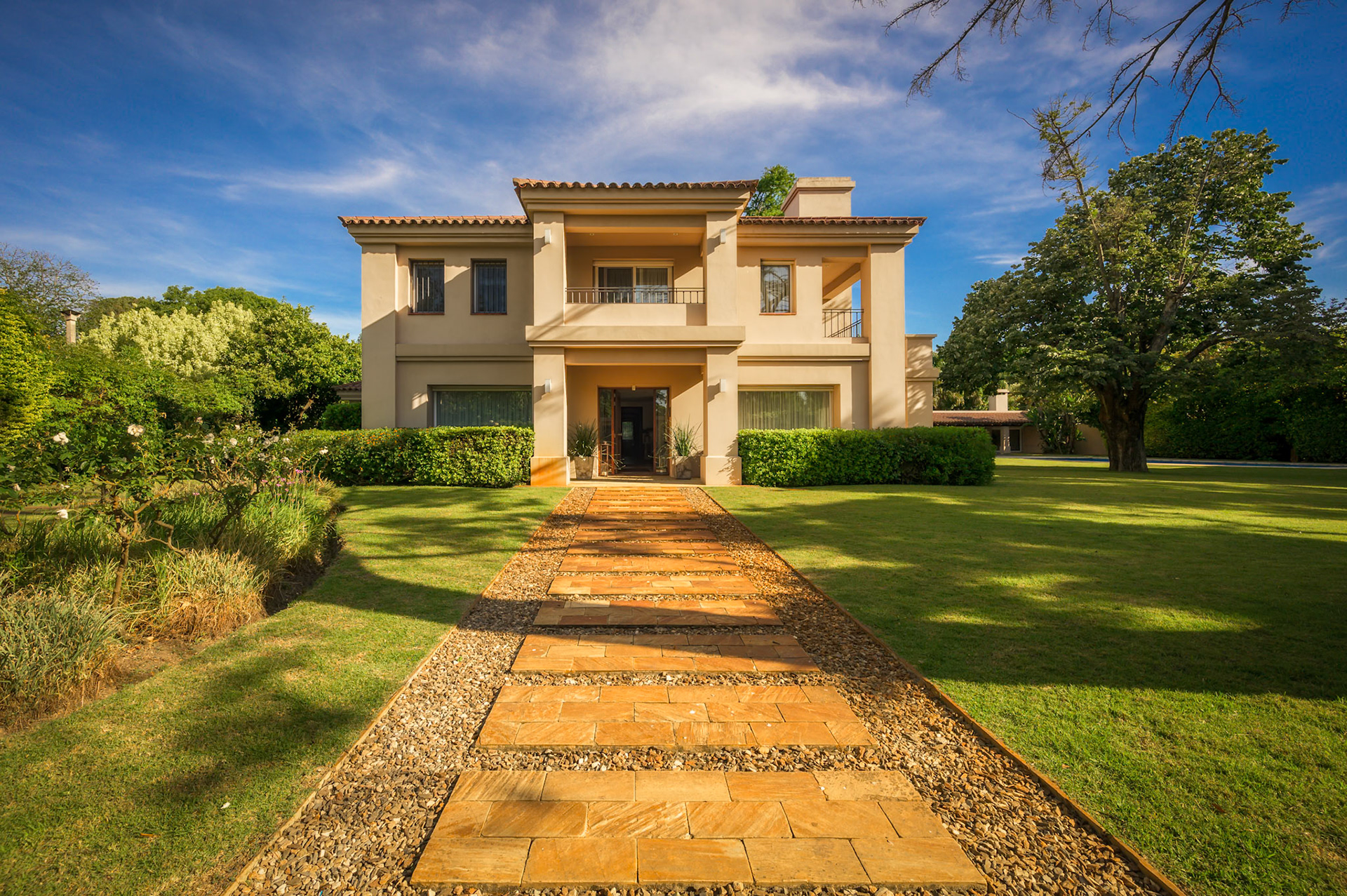 Almirante Harwood ＆ Havre