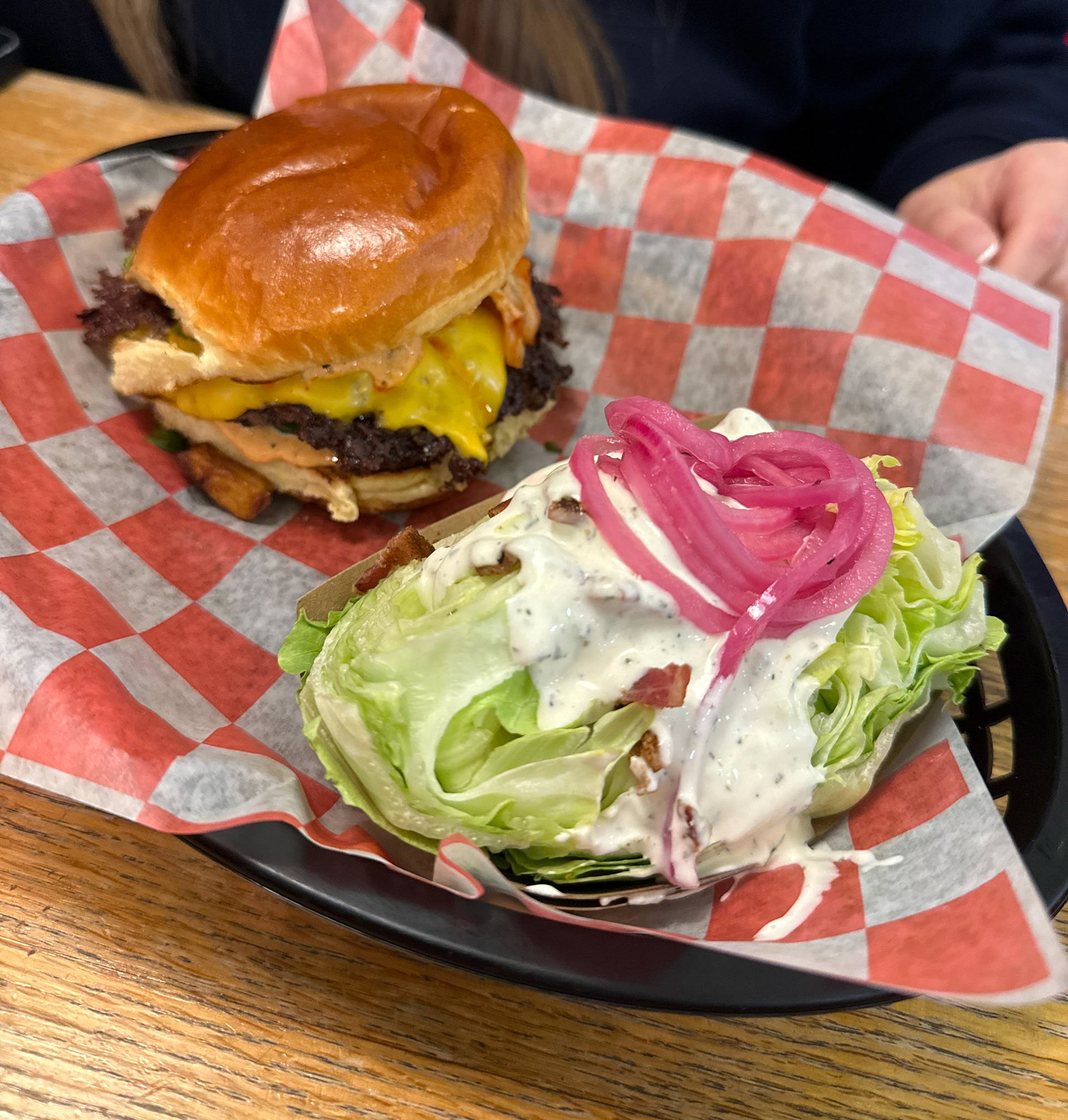 Bonn Mi Burger - Doinks