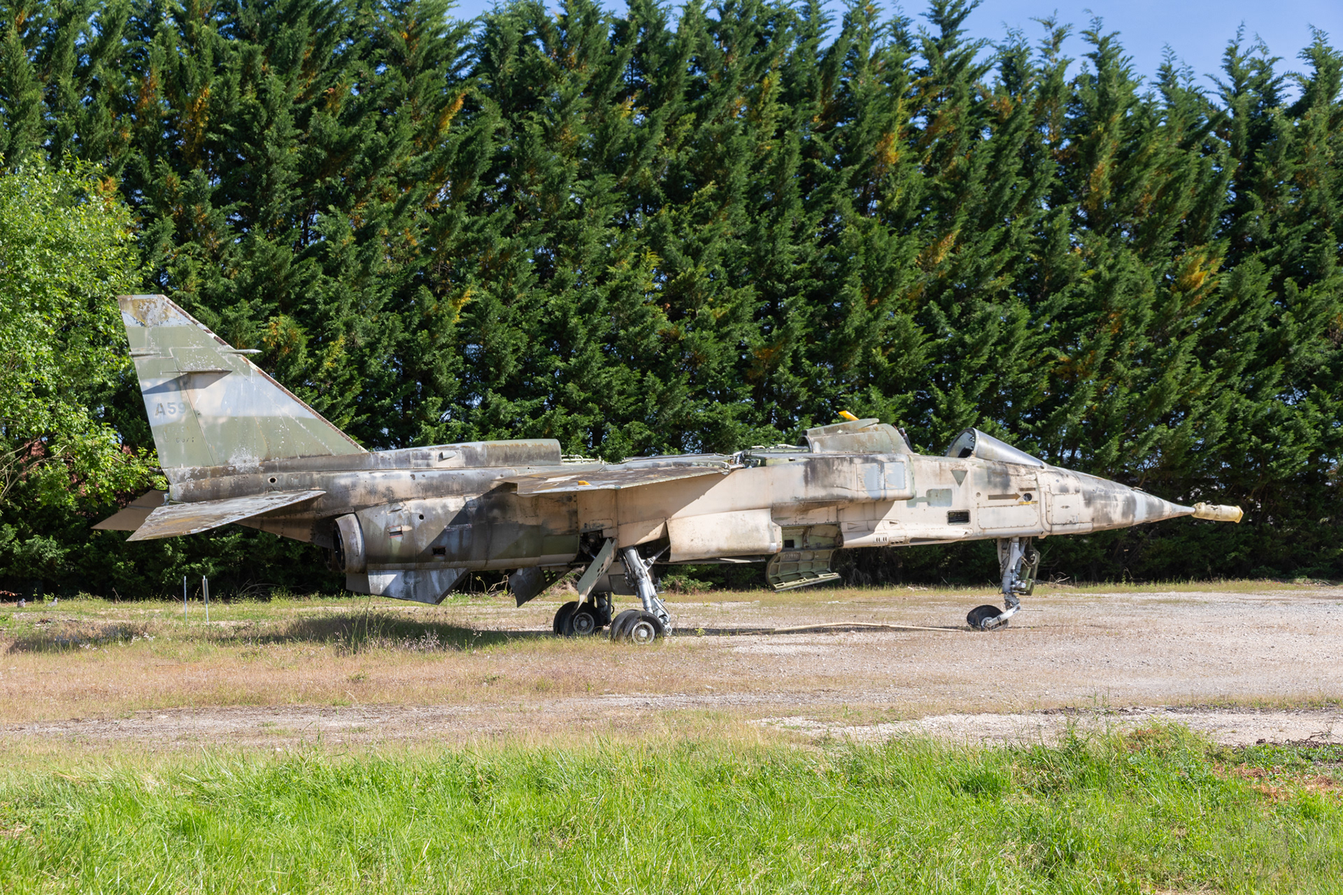 Deze Jaguar van de Franse Luchtmacht met registratie A59 is te vinden in de Franse plaats Crissy.