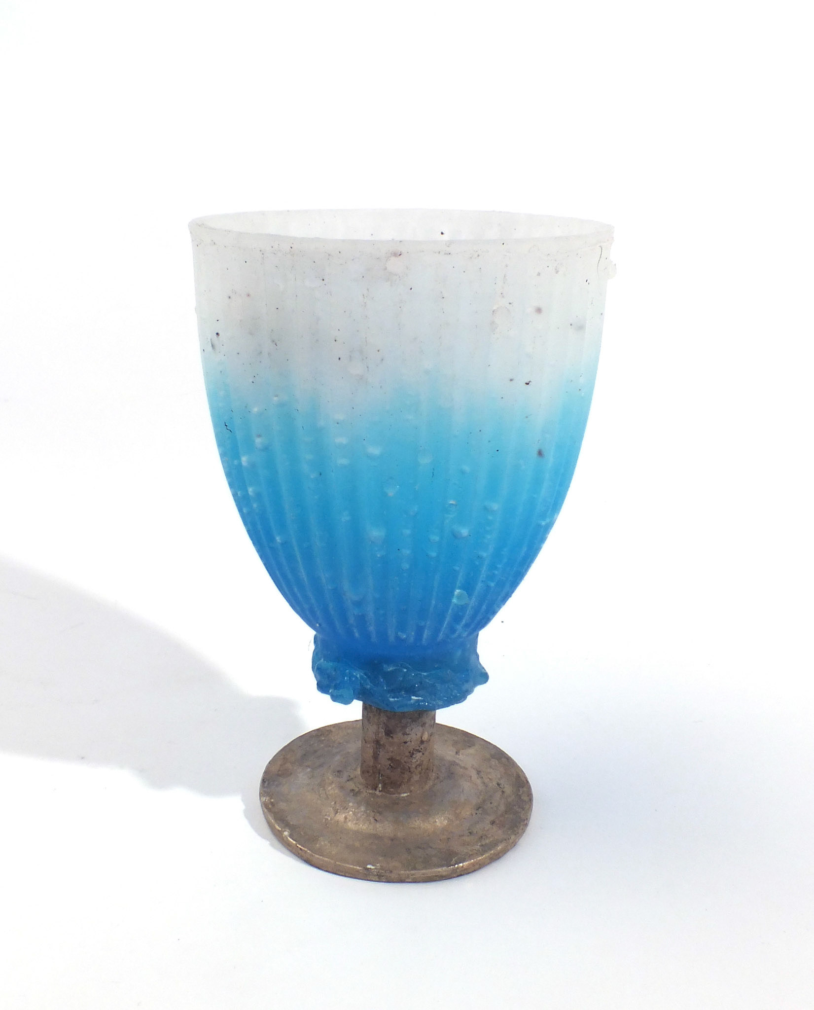 Verre cotelé