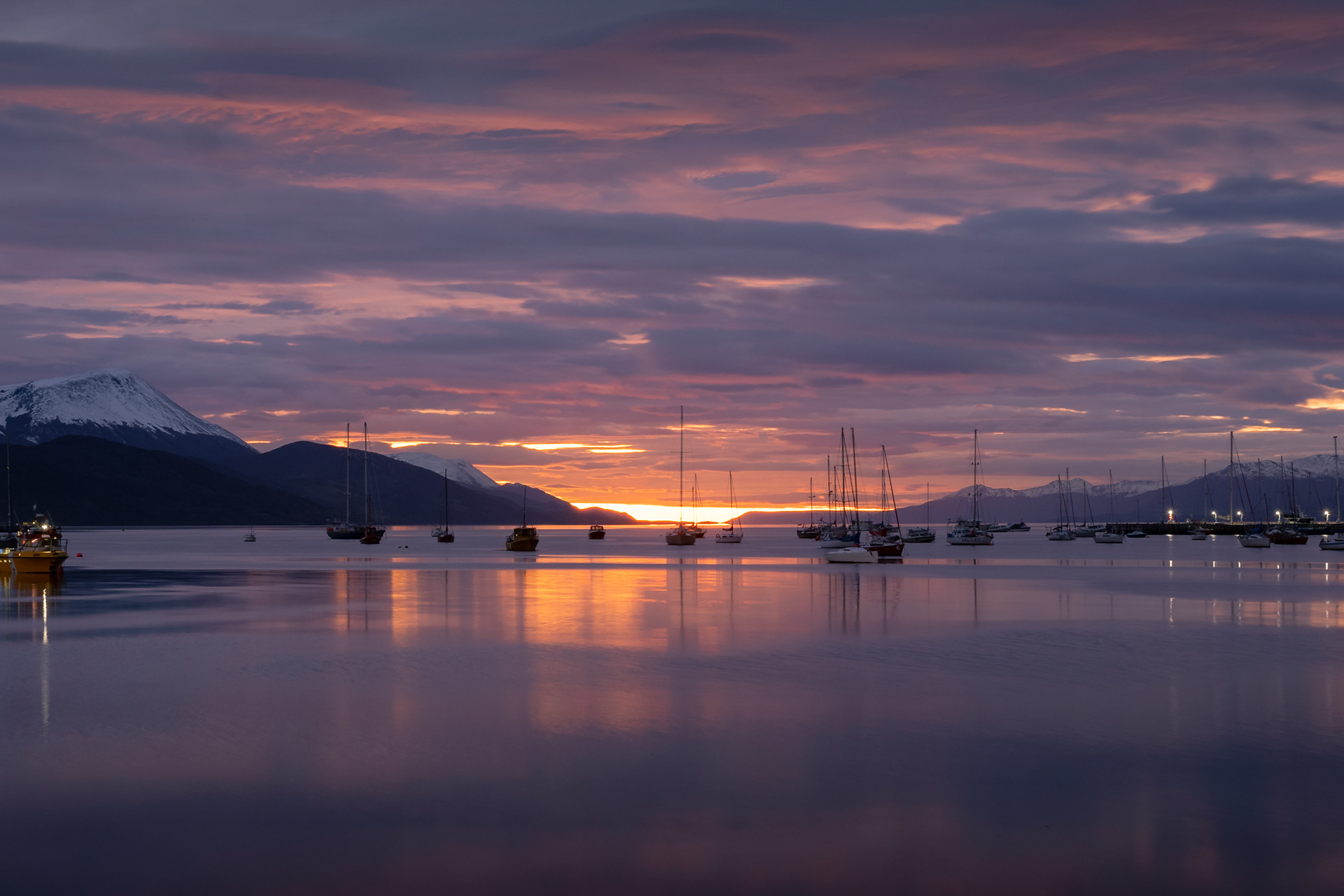 Bahia de Ushuaia, Canal de Beagle