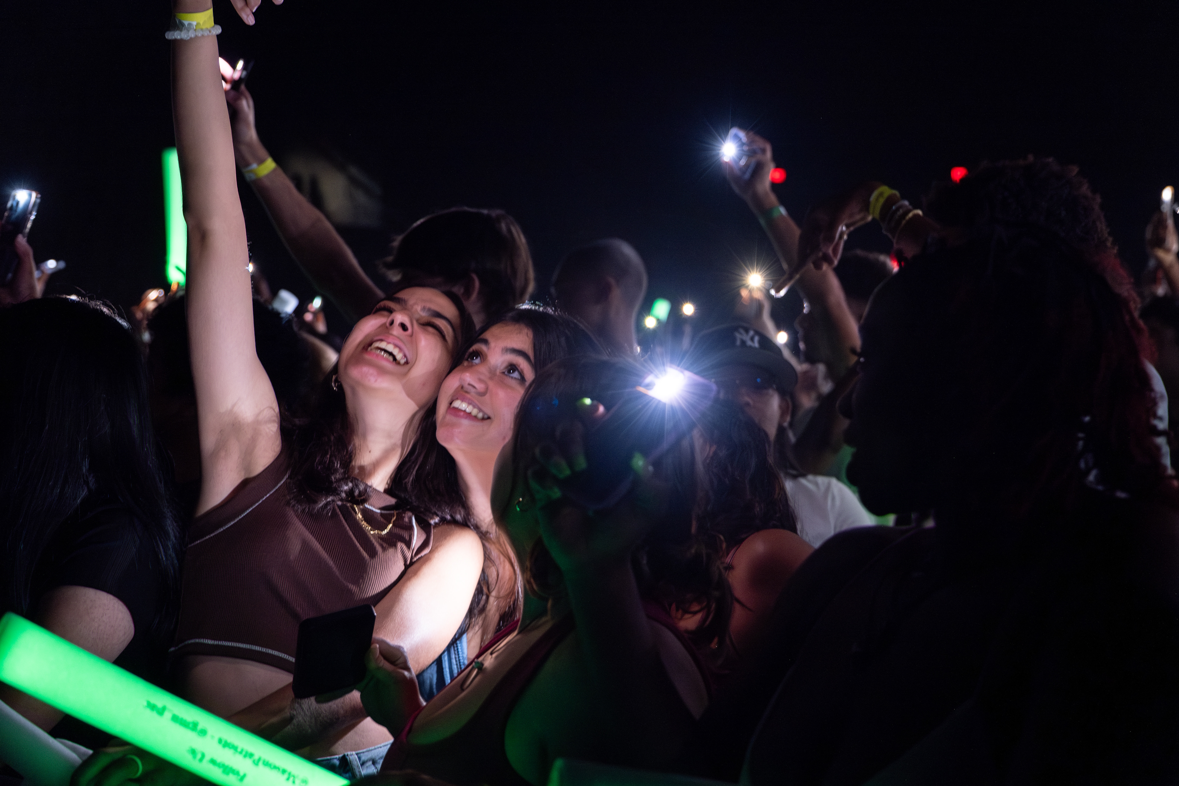 Students at the Aux Chord Wars Concert