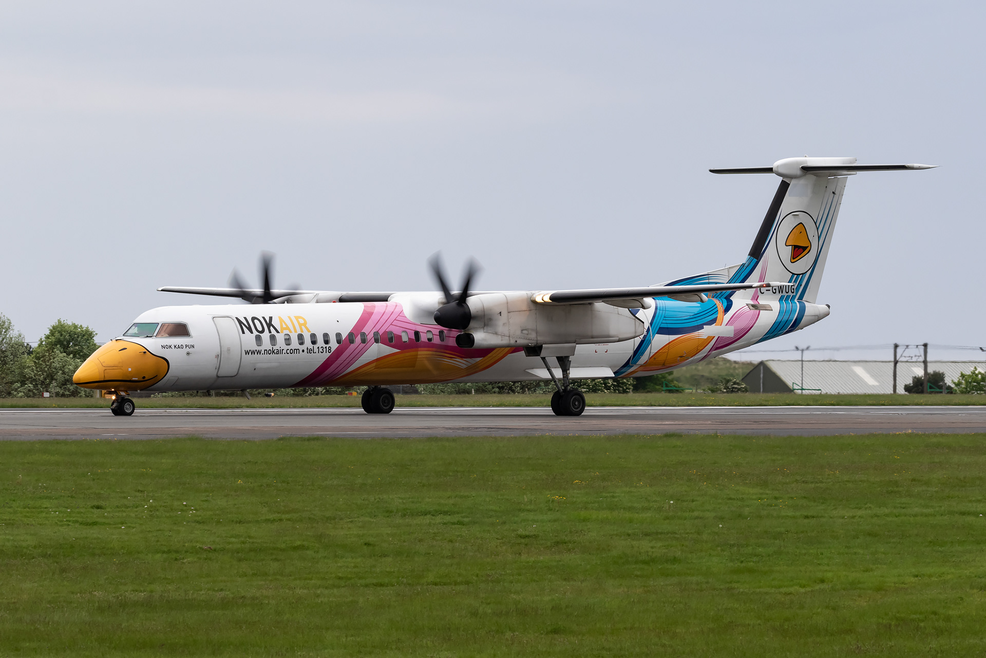 C-GWUG DHC-8-Q402 Nok Air Prestwick EGPK PIK DH8D Bombardier