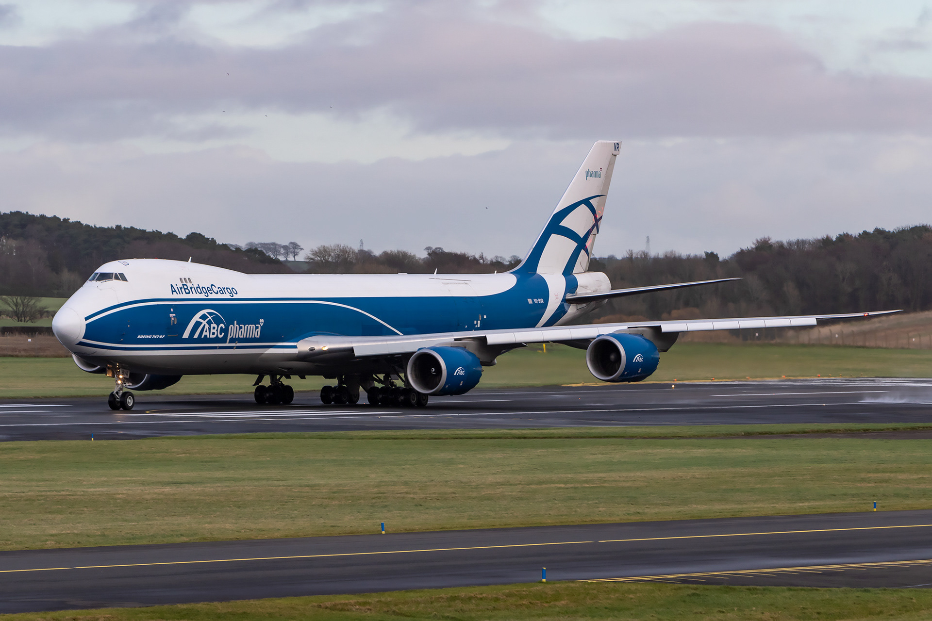 VQ-BVR Boeing B747 747 B748 Air Bridge Cargo Pharma Prestwick EGPK PIK