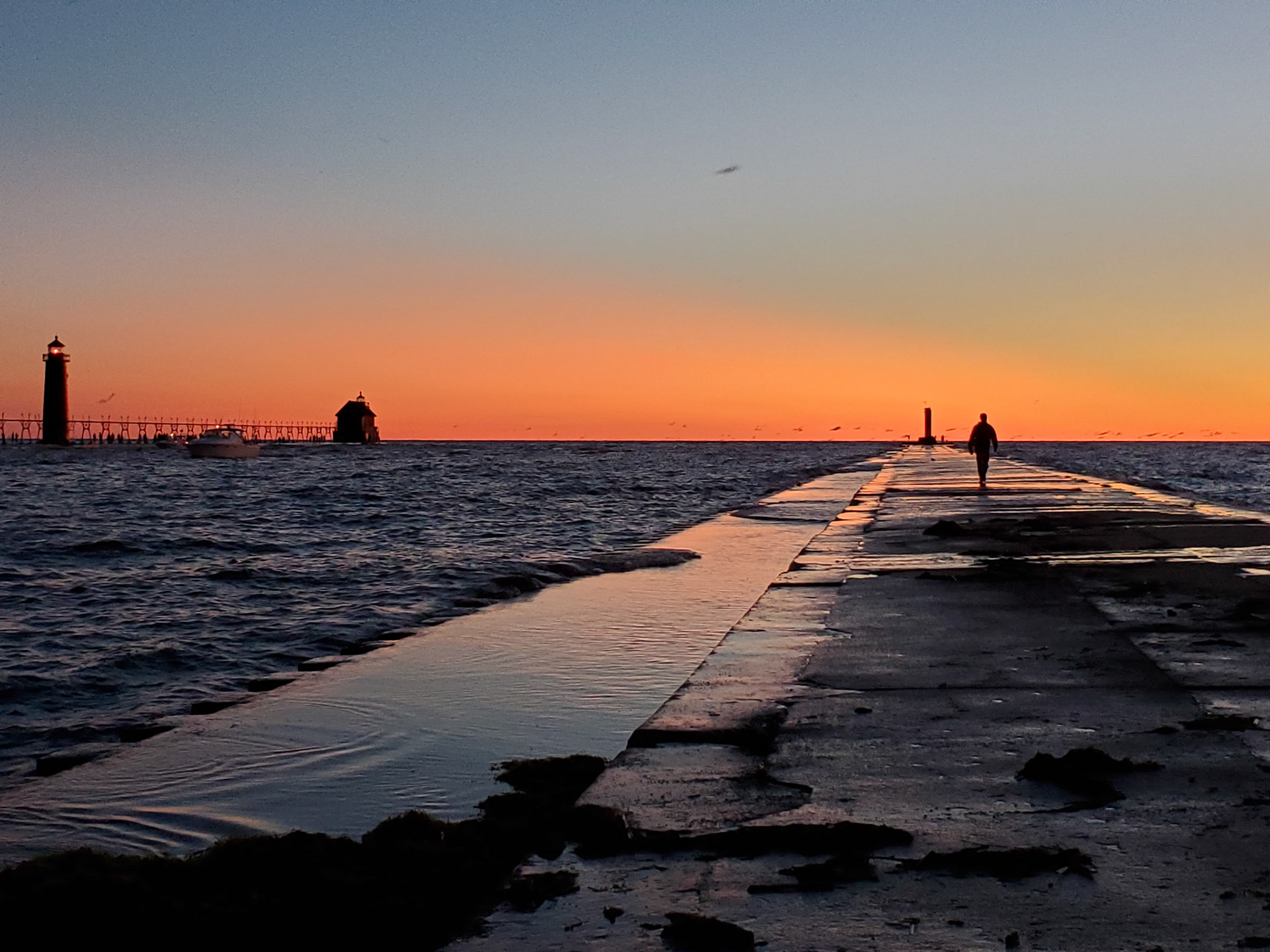 Grand Haven Lighthouse and Pier