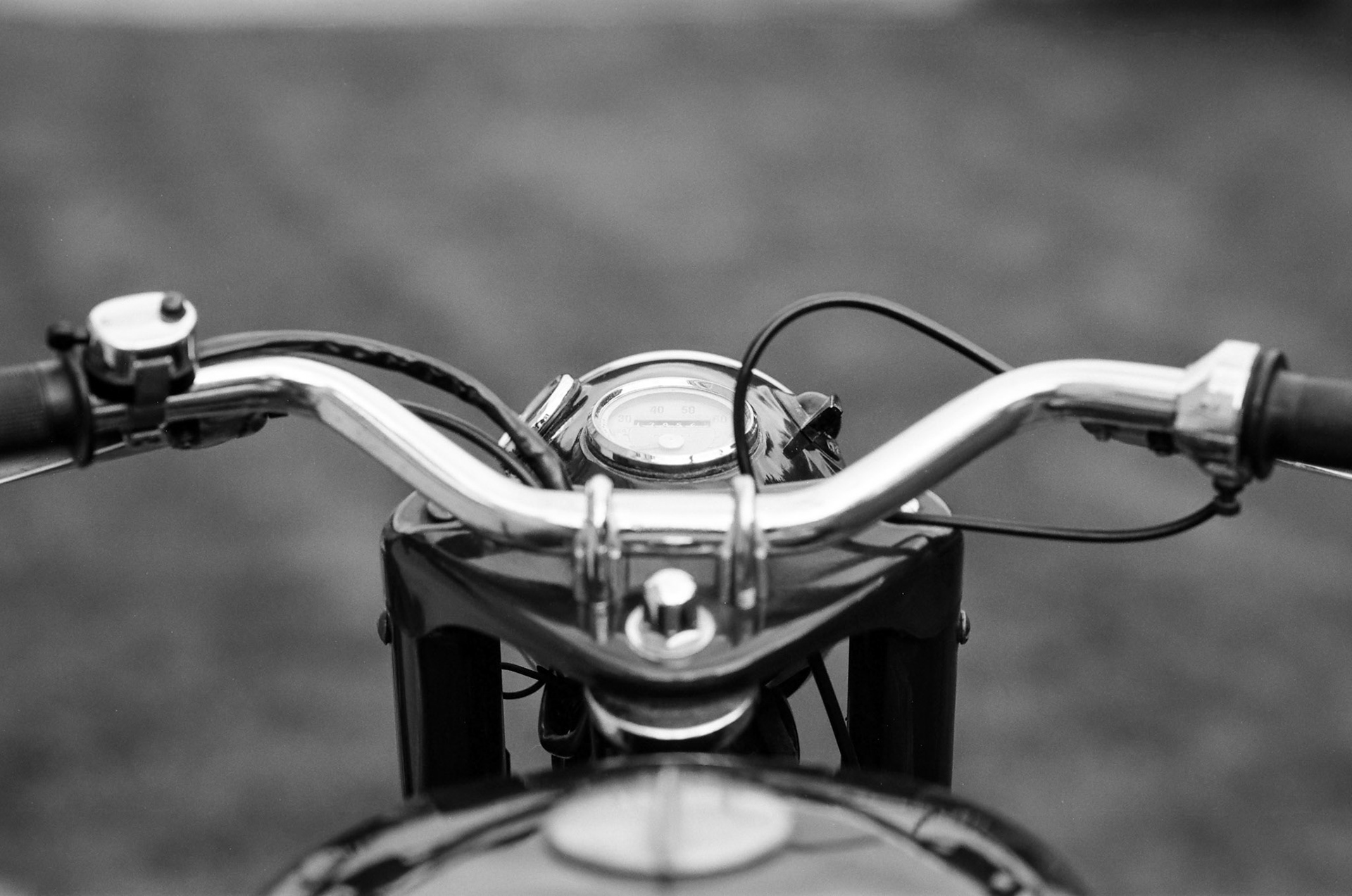 Canon EOS 1N | π FP4