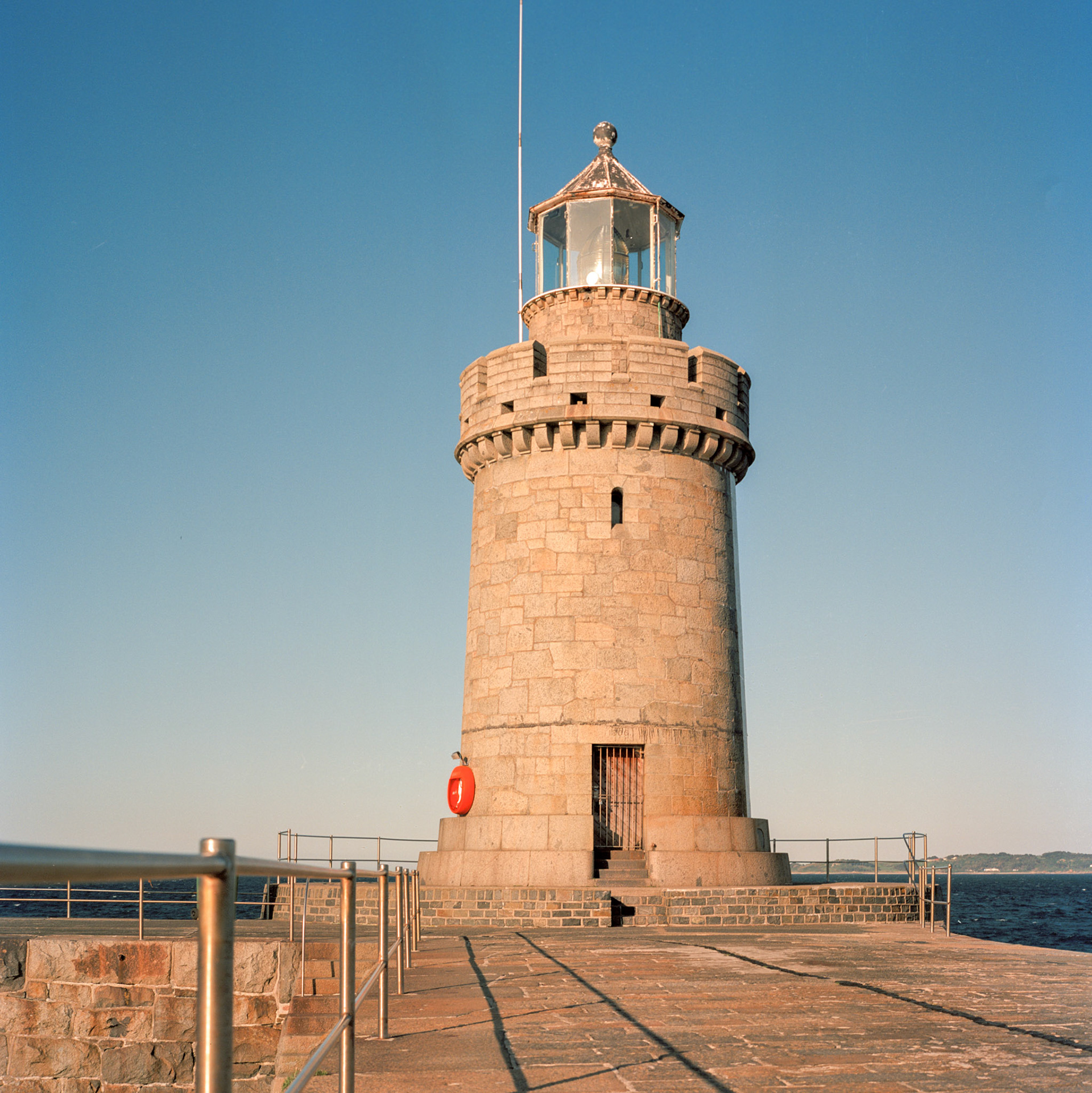 Zenza Bronica S2A | π Ektar 100