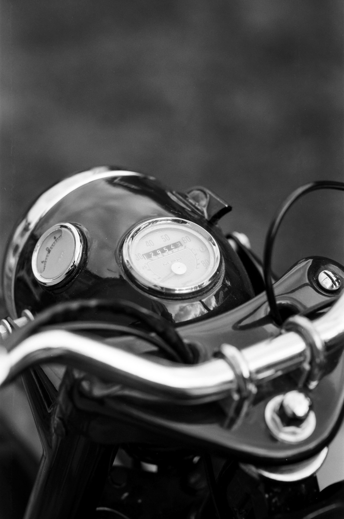 Canon EOS 1N | π FP4