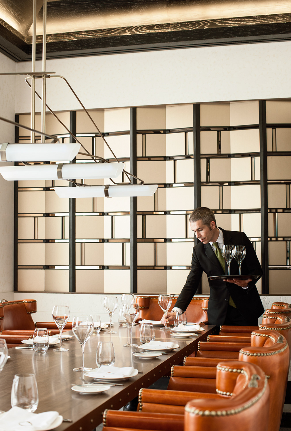 Photography Restaurant Interior Waiter Setting Table