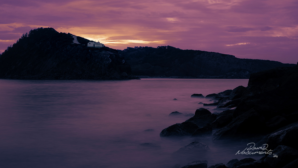 São Martinho do Porto - Alcobaça, Portugal - 50mm Exposure: 8 sec, f/16,  ISO 100 Time 18:29