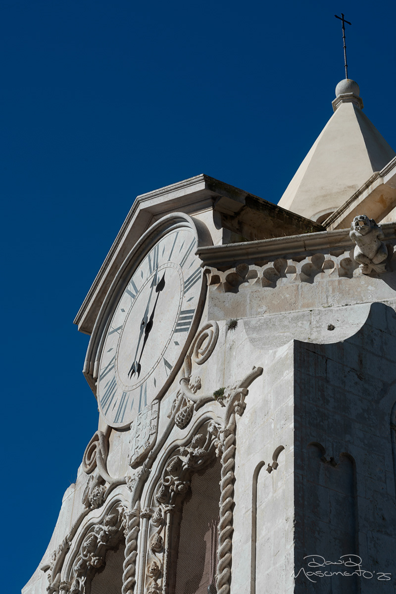 Torre sineira da Igreja de Nossa Senhora do Pópulo - Caldas da Rainha, Portugal - 85mm Exposure: 1/125 sec, f/11,  ISO 100 Time 12:28