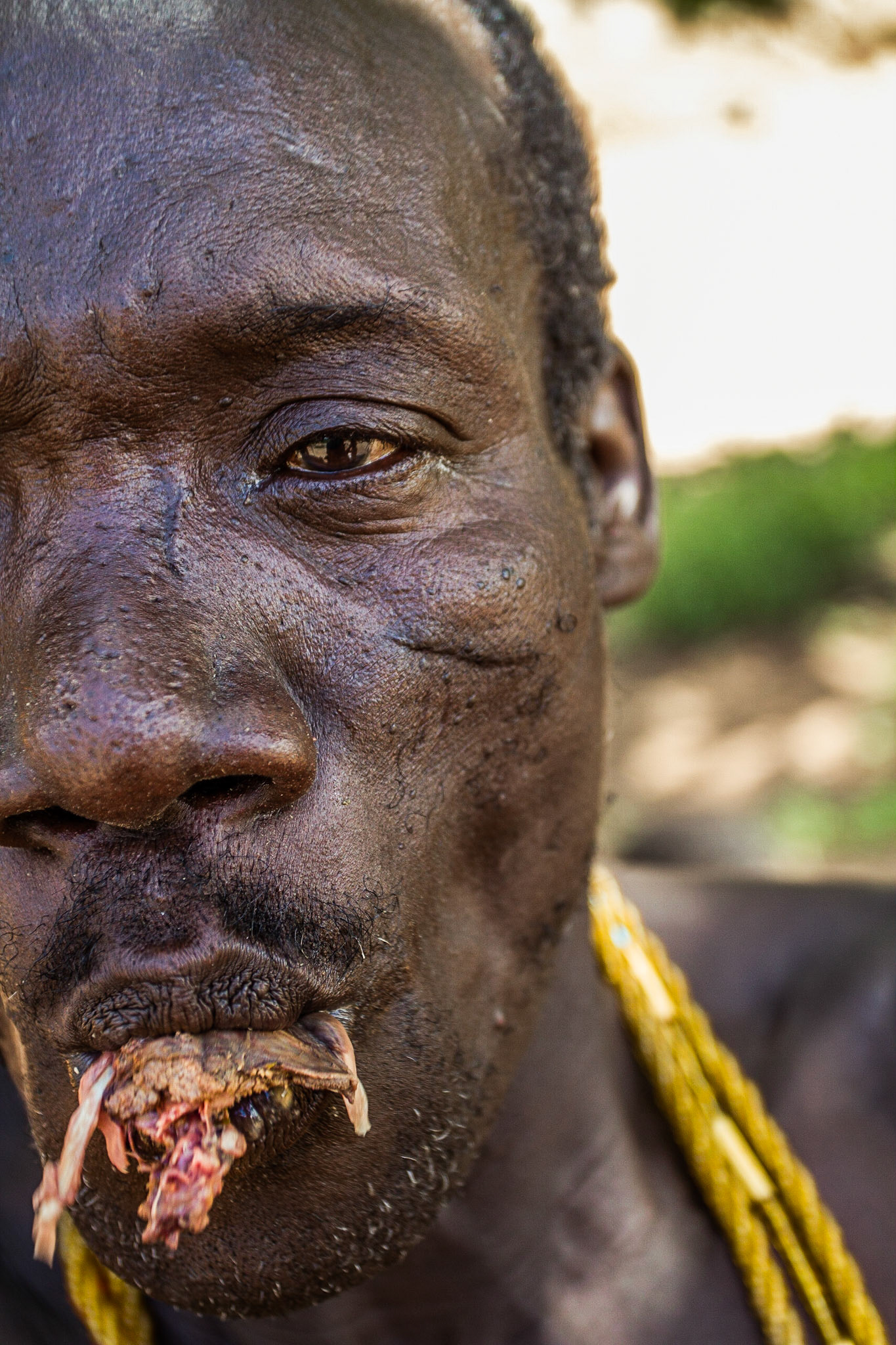 Hadza tribe, Lake Eyasi, Tanzania - 17 March 2011 / Lidé z kmene Hadza, Tanzánie, 2011