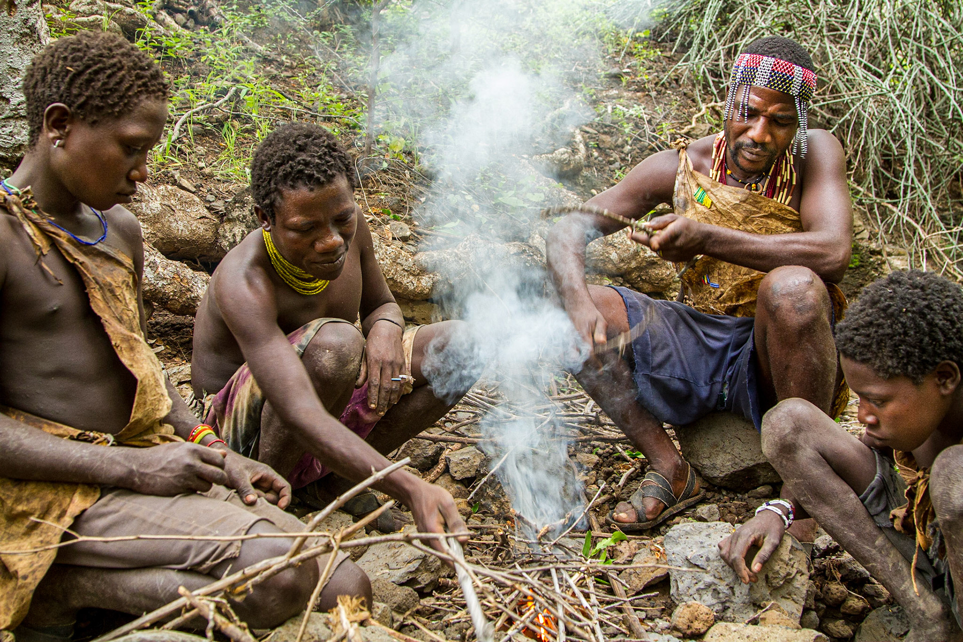 Hadza tribe, Lake Eyasi, Tanzania - 17 March 2011 / Lidé z kmene Hadza, Tanzánie, 2011