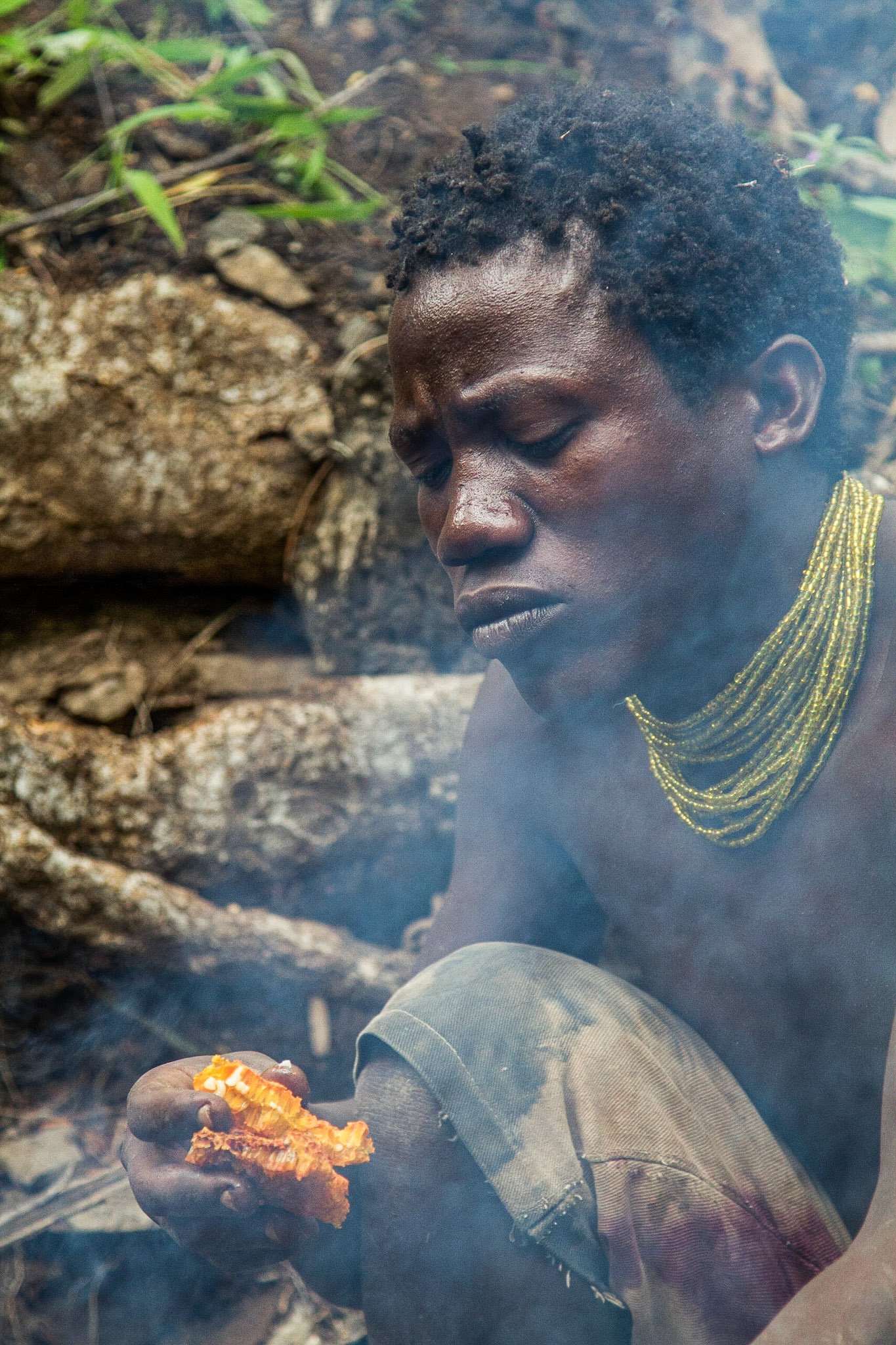 Hadza tribe, Lake Eyasi, Tanzania - 17 March 2011 / Lidé z kmene Hadza, Tanzánie, 2011