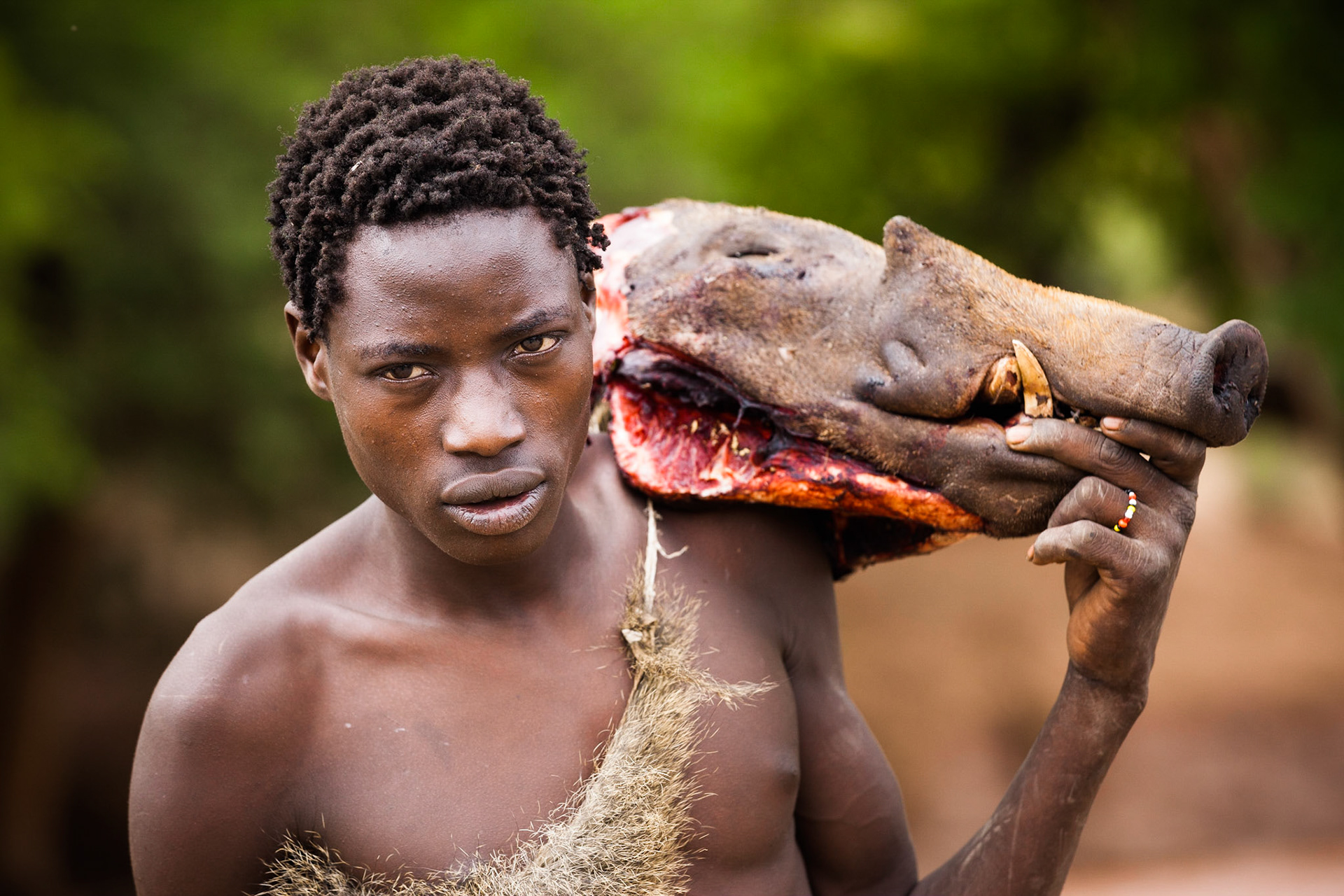 Hadza tribe, Lake Eyasi, Tanzania - 17 March 2011 / Lidé z kmene Hadza, Tanzánie, 2011