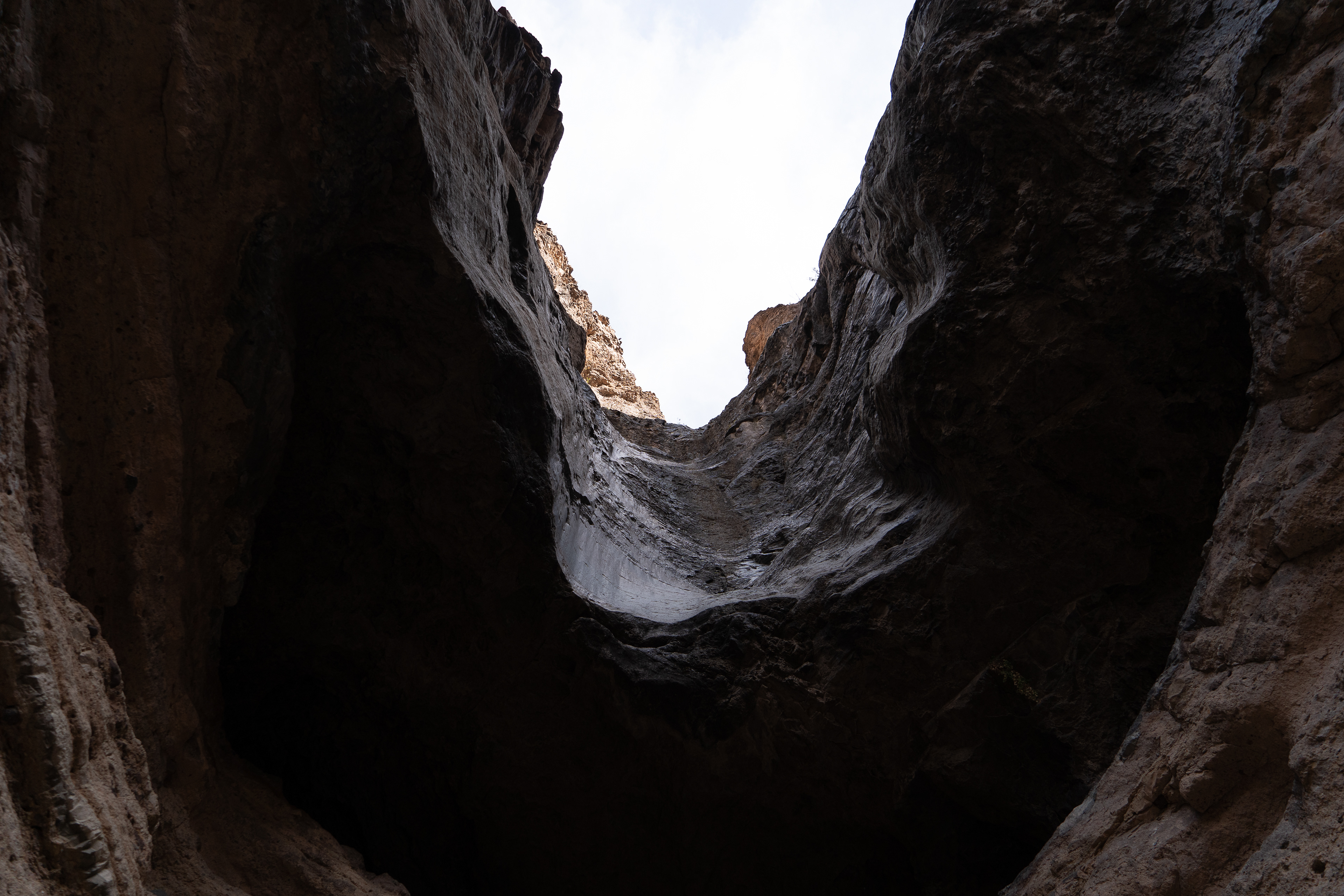 Upper Burro Mesa Pouroff Trail