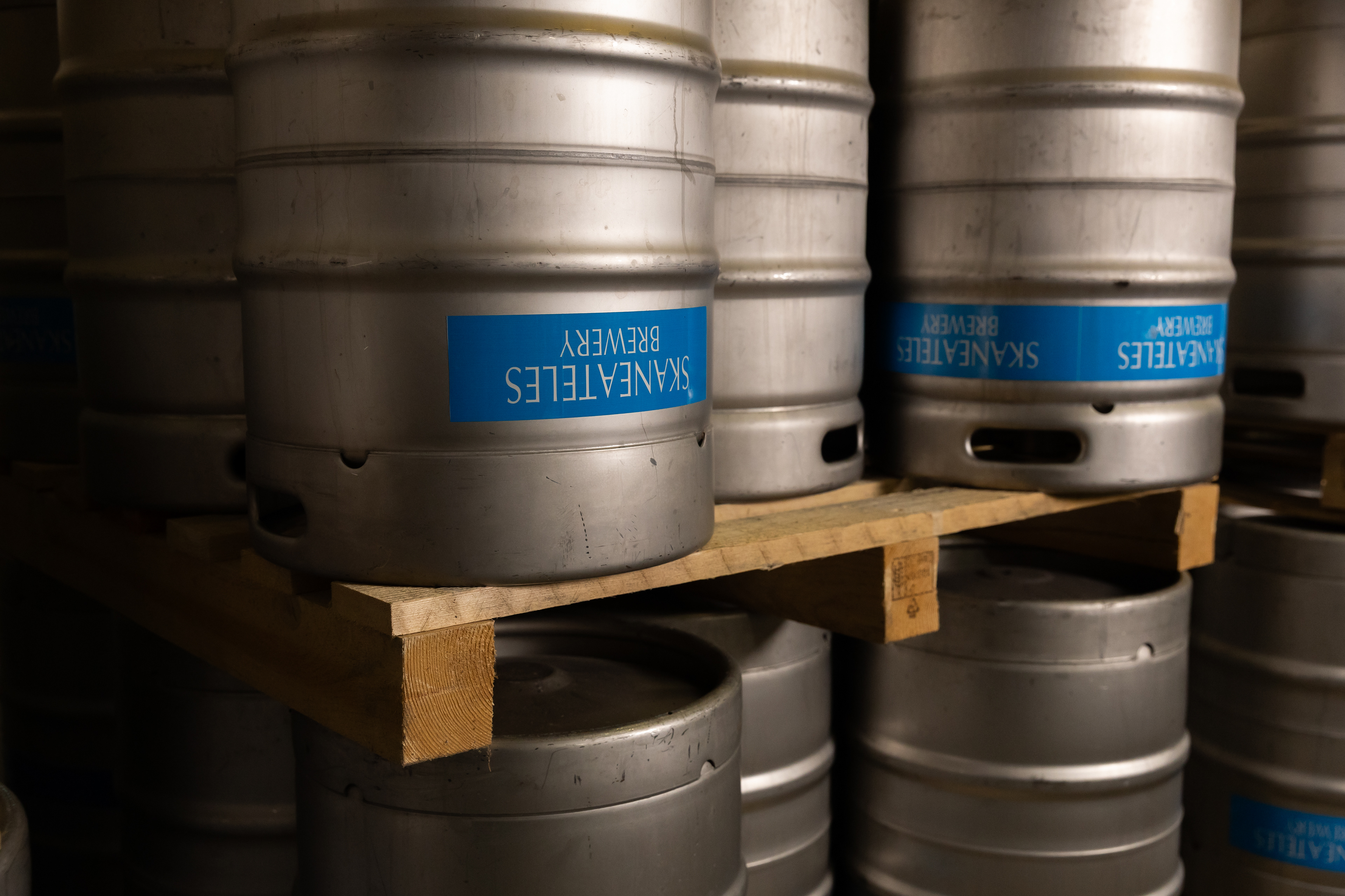 Tucked along Skaneateles Creek, the historic 1830 mill building ties the brewery to the village’s earliest roots. Once a cornerstone in local manufacturing, the building now carries a legacy of craft beer made from the same water that fueled the village’s growth, Skaneateles Lake. 