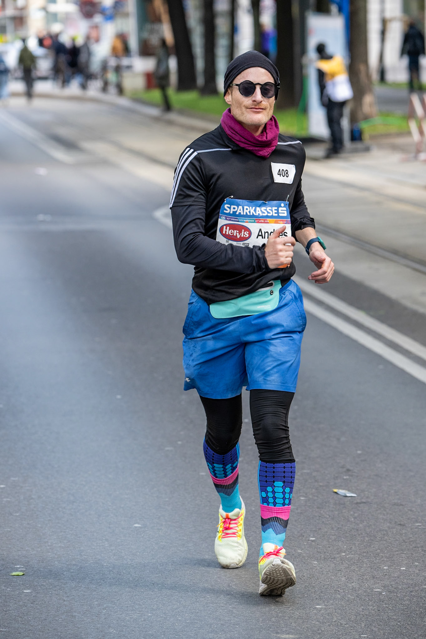 VCM24-LEE01493