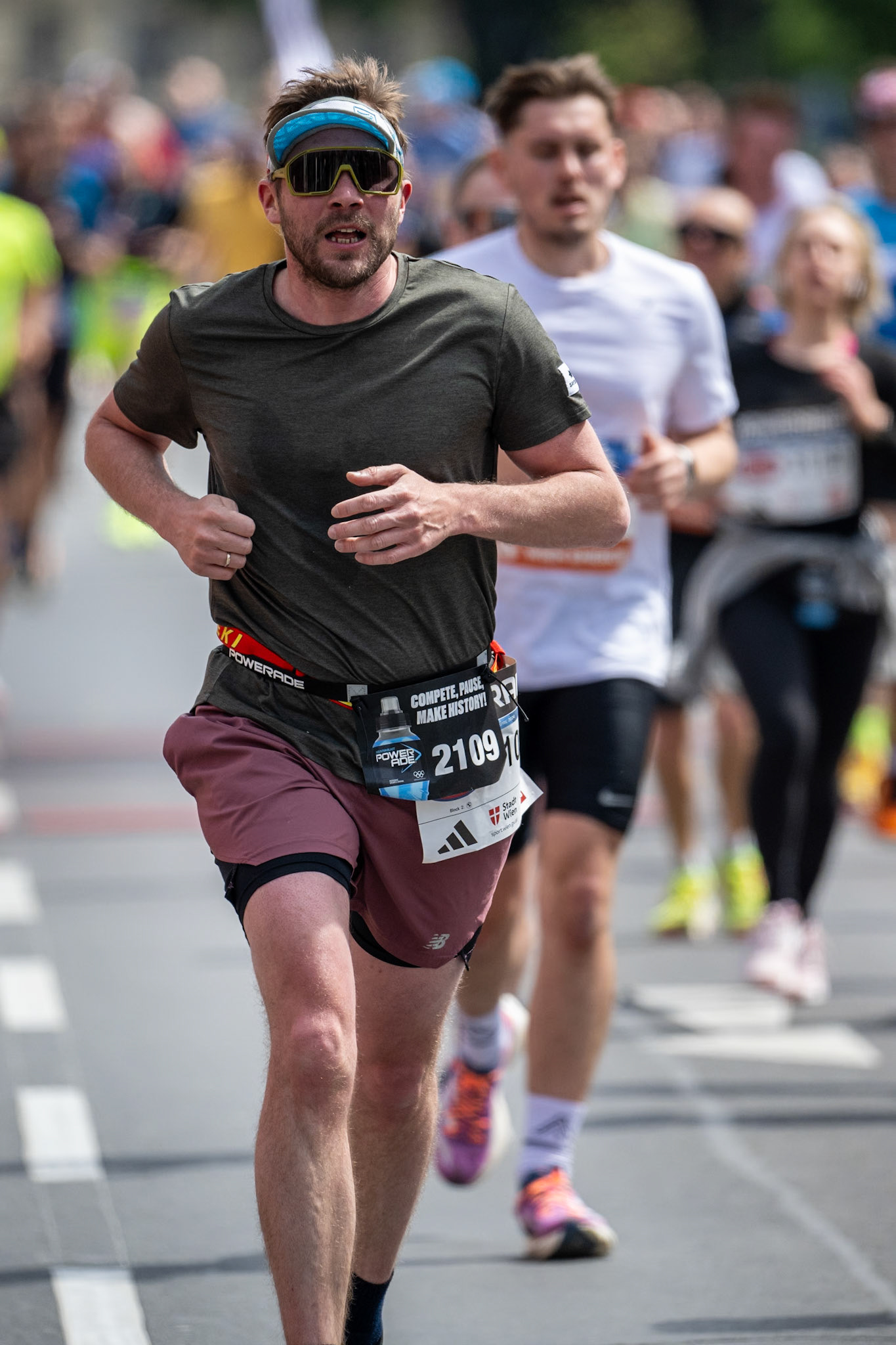 VCM24-LEE00484