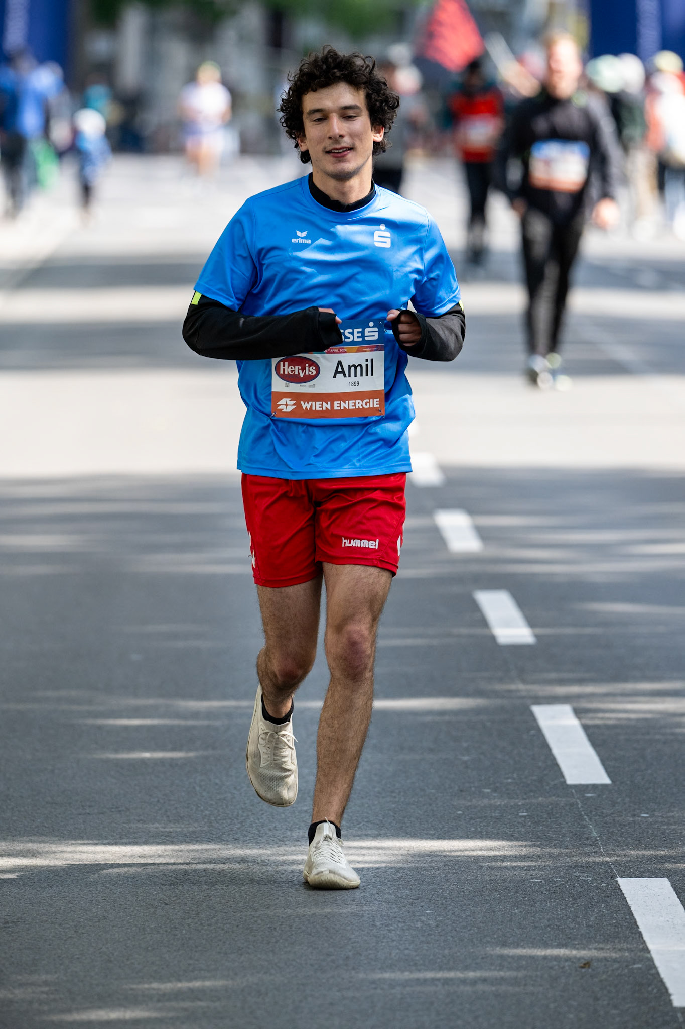VCM24-LEE01588