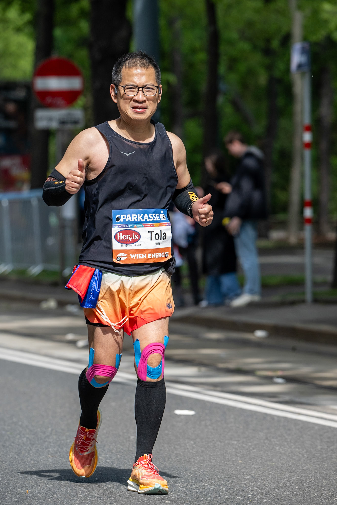 VCM24-LEE01428