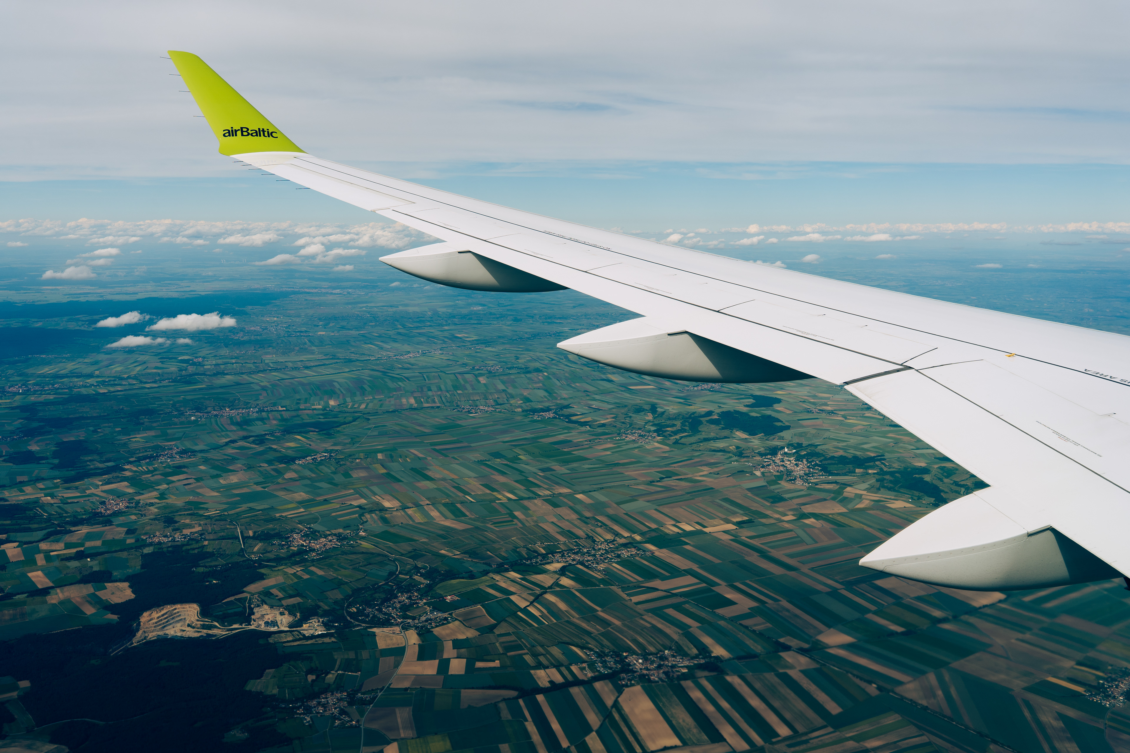 Air Baltic A220-300