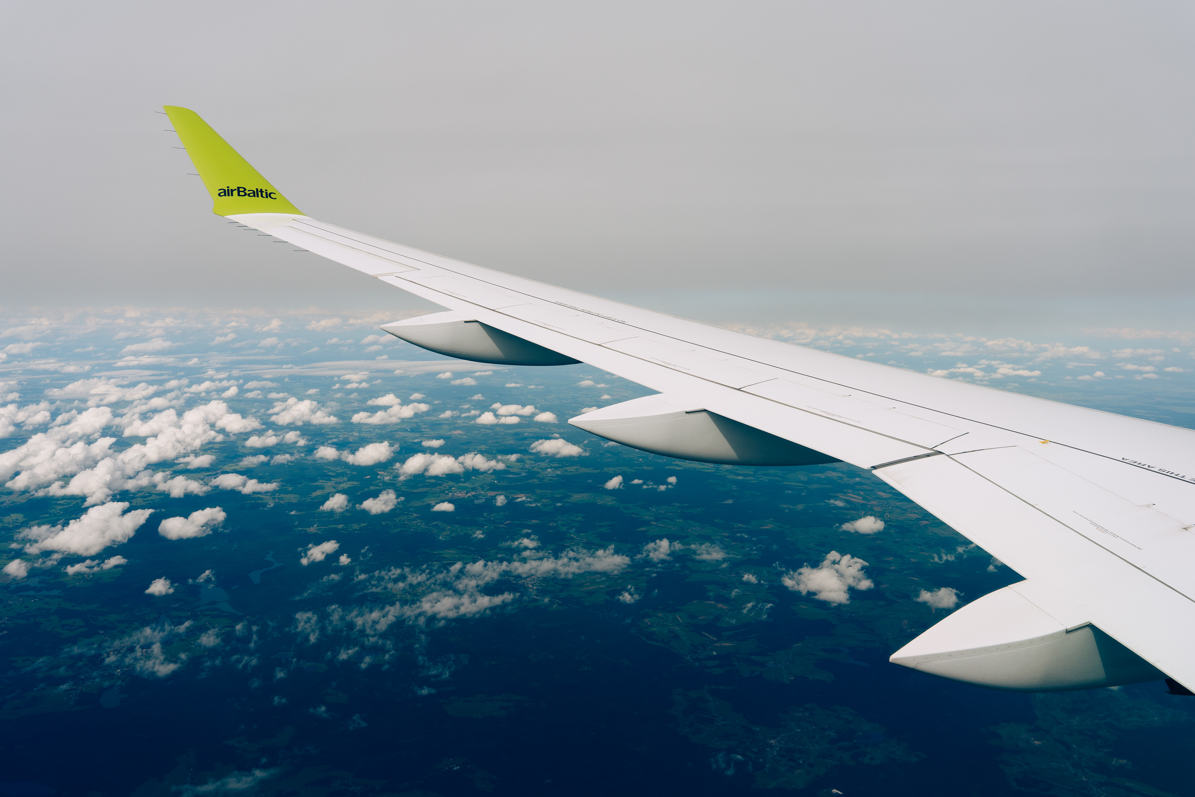 Air Baltic A220-300