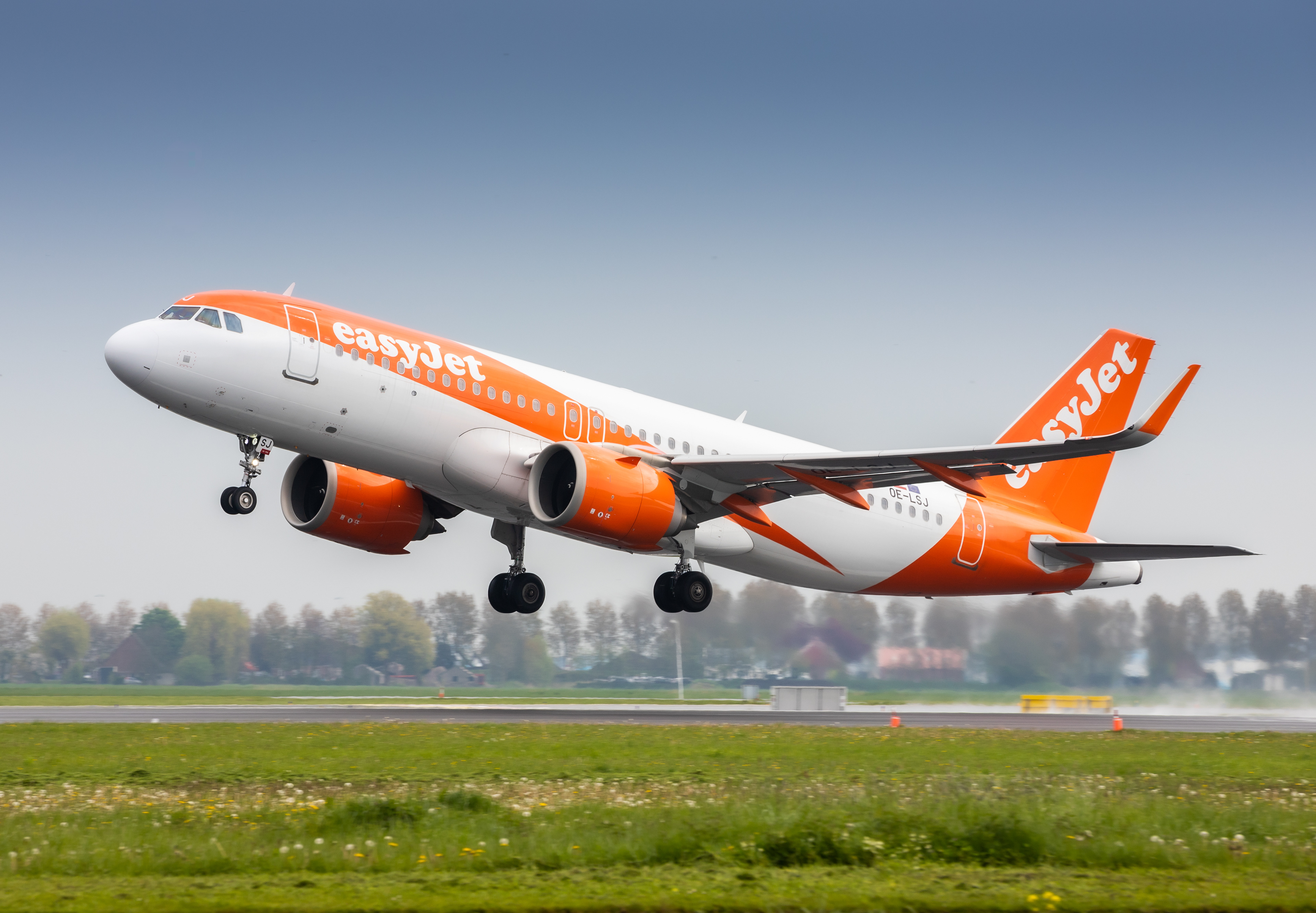Easyjet A320 NEO - Amsterdam Schiphol Airport
