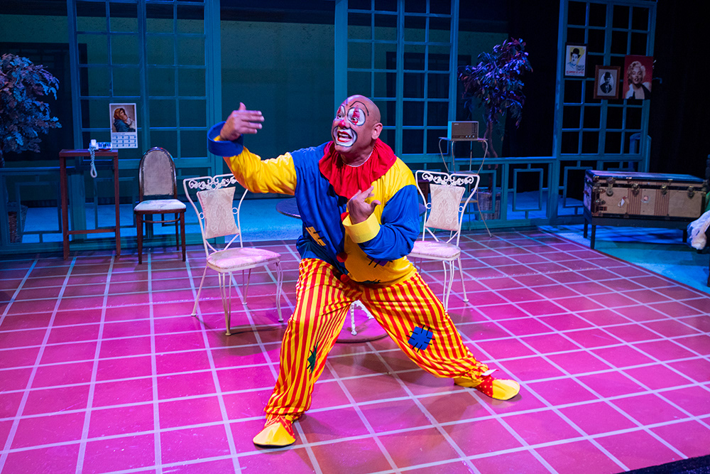 LatinUs Theater - La Simpreviva 