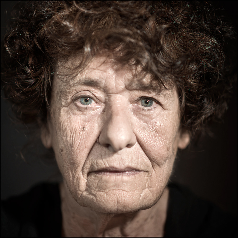 LOLA HUETE, photographer