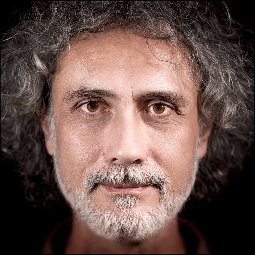 OTO MARABEL, photographer