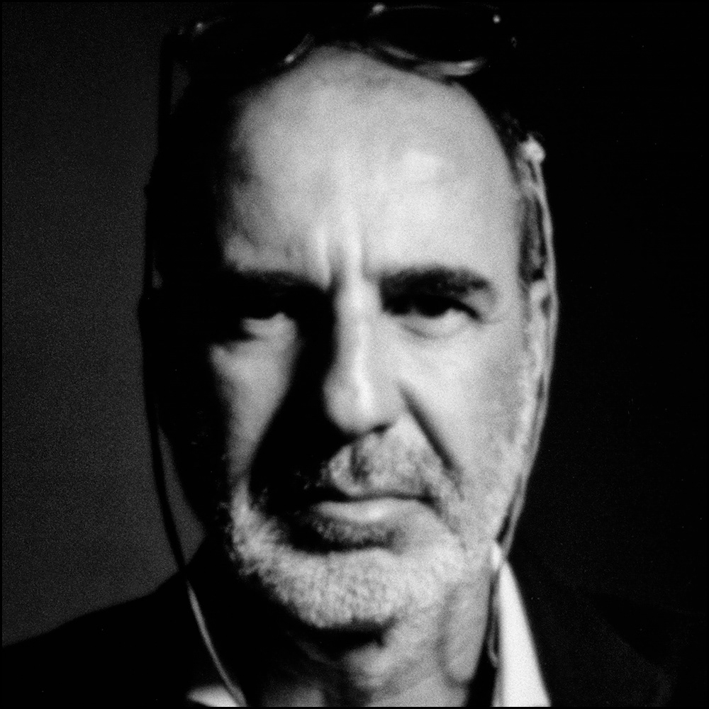 LUIS FERNANDEZ, architec