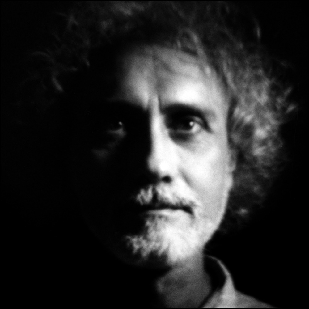 OTO MARABEL, photographer