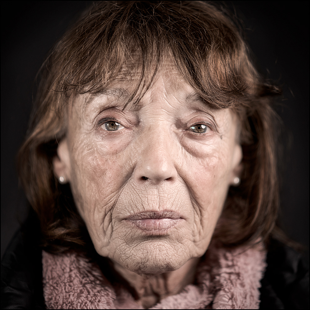 CARMEN ZUASTI, painter