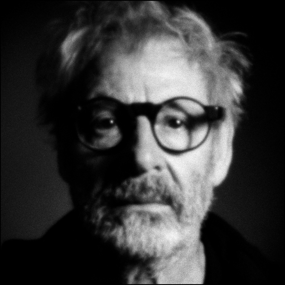 PEP LLAMBÍAS, sculptor